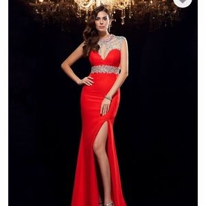 Beautiful, Mermaid dress with side slit